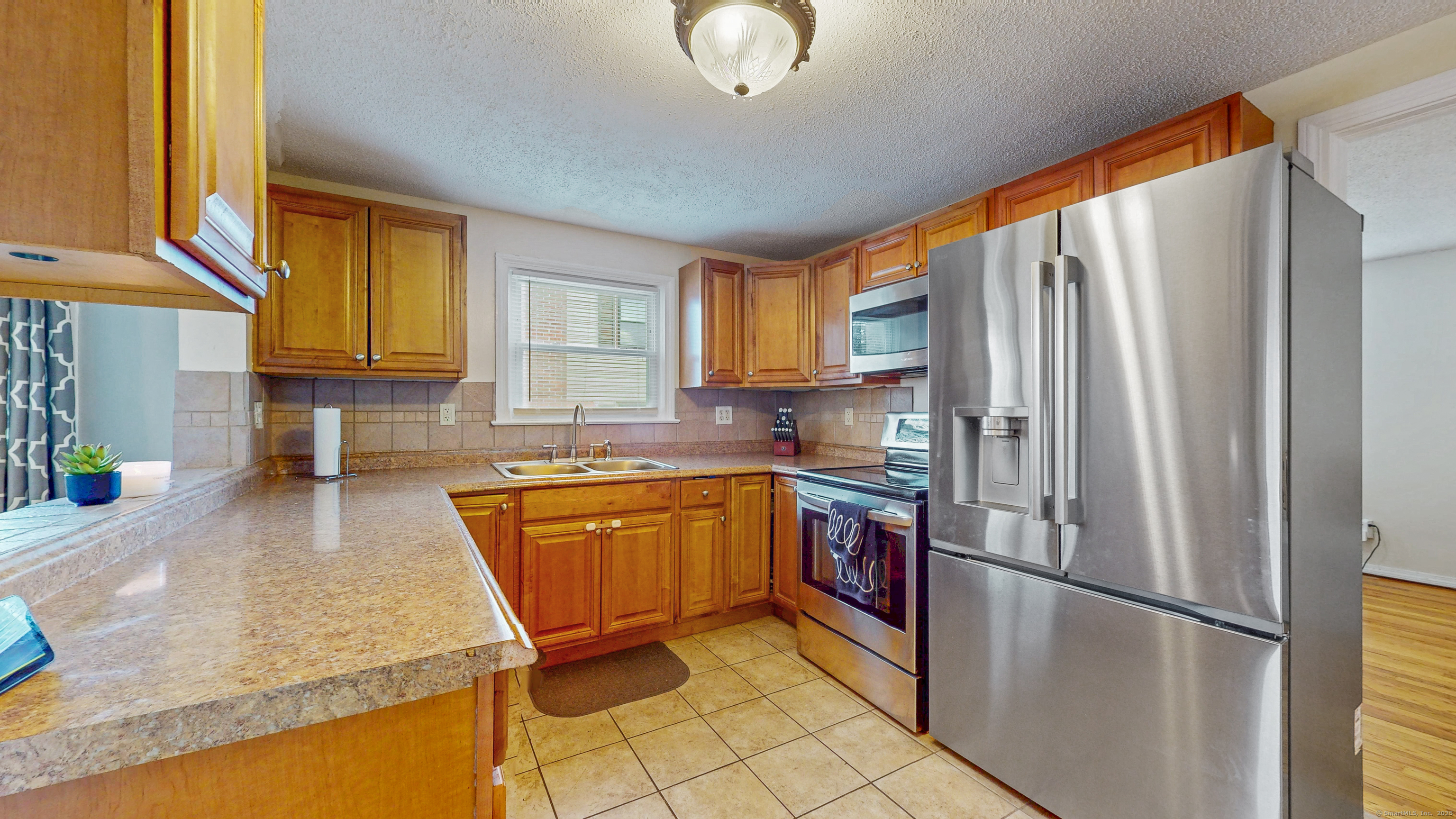 136 Amherst Street Hartford CT 06106