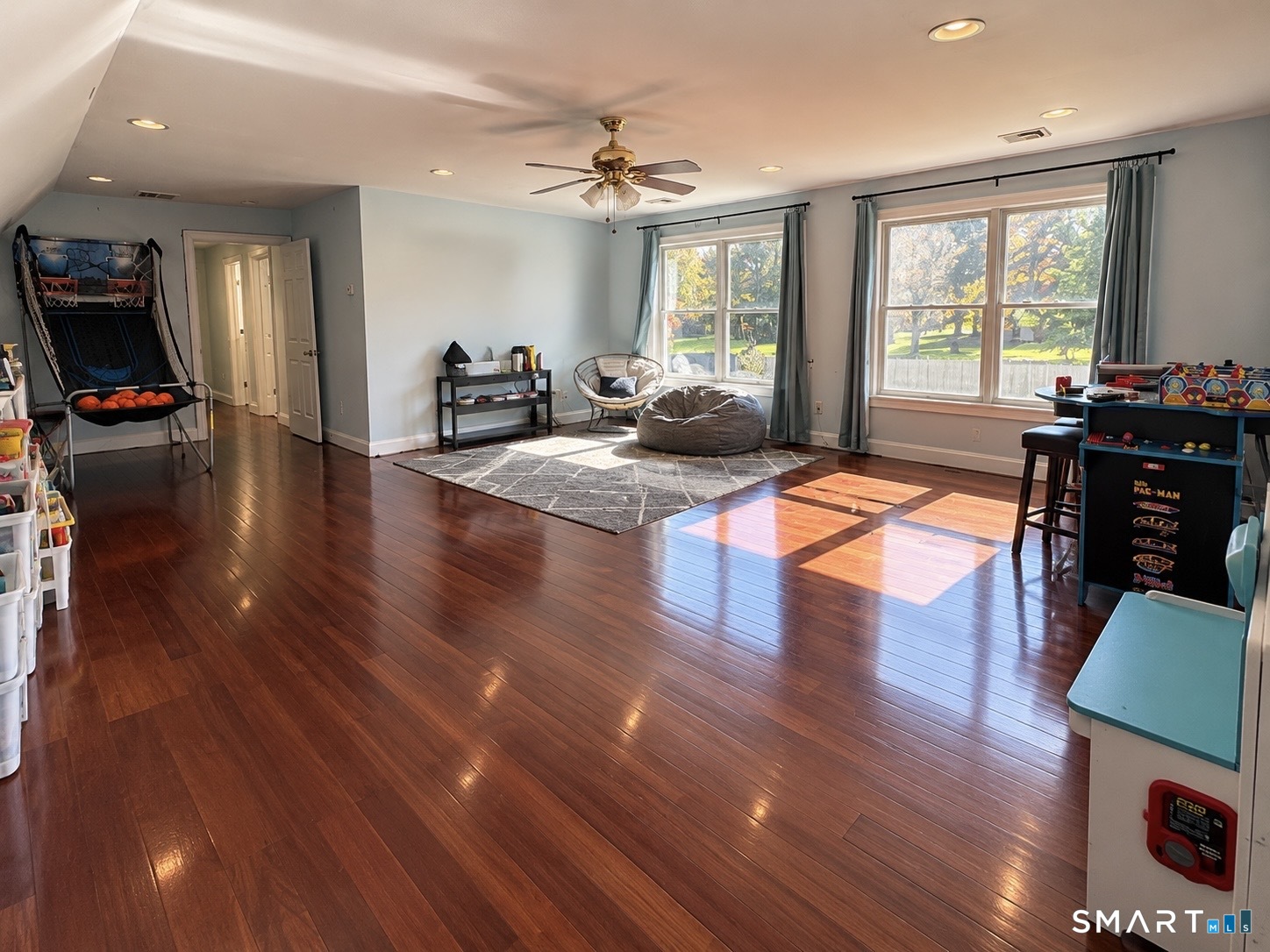 18 Deerfield Road Waterford CT 06385