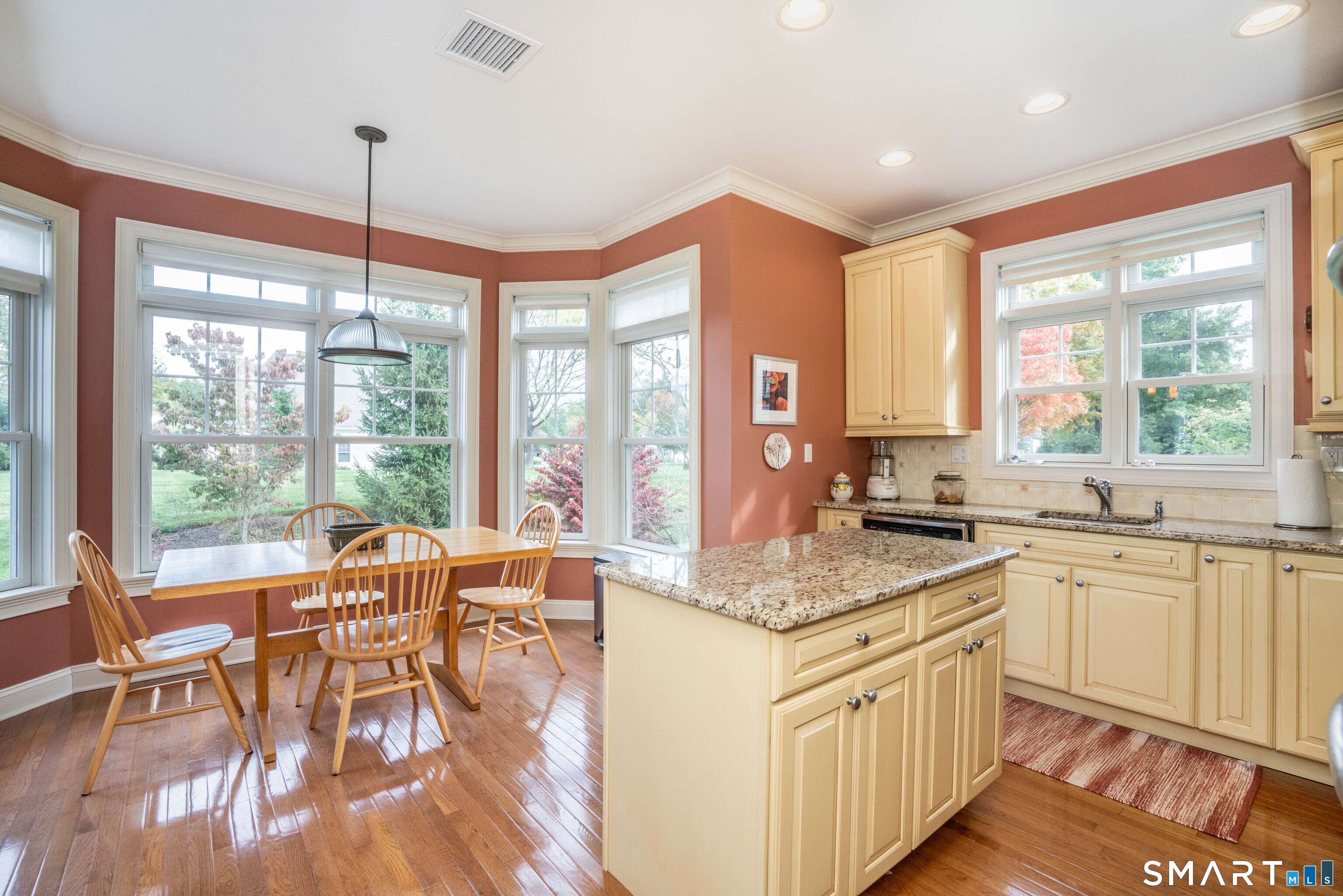 6 Spy Glass Circle Bloomfield CT 06002