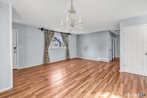 23 Alan Drive Ansonia CT 06401