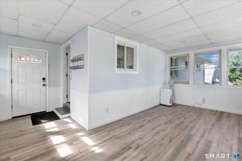 23 Alan Drive Ansonia CT 06401