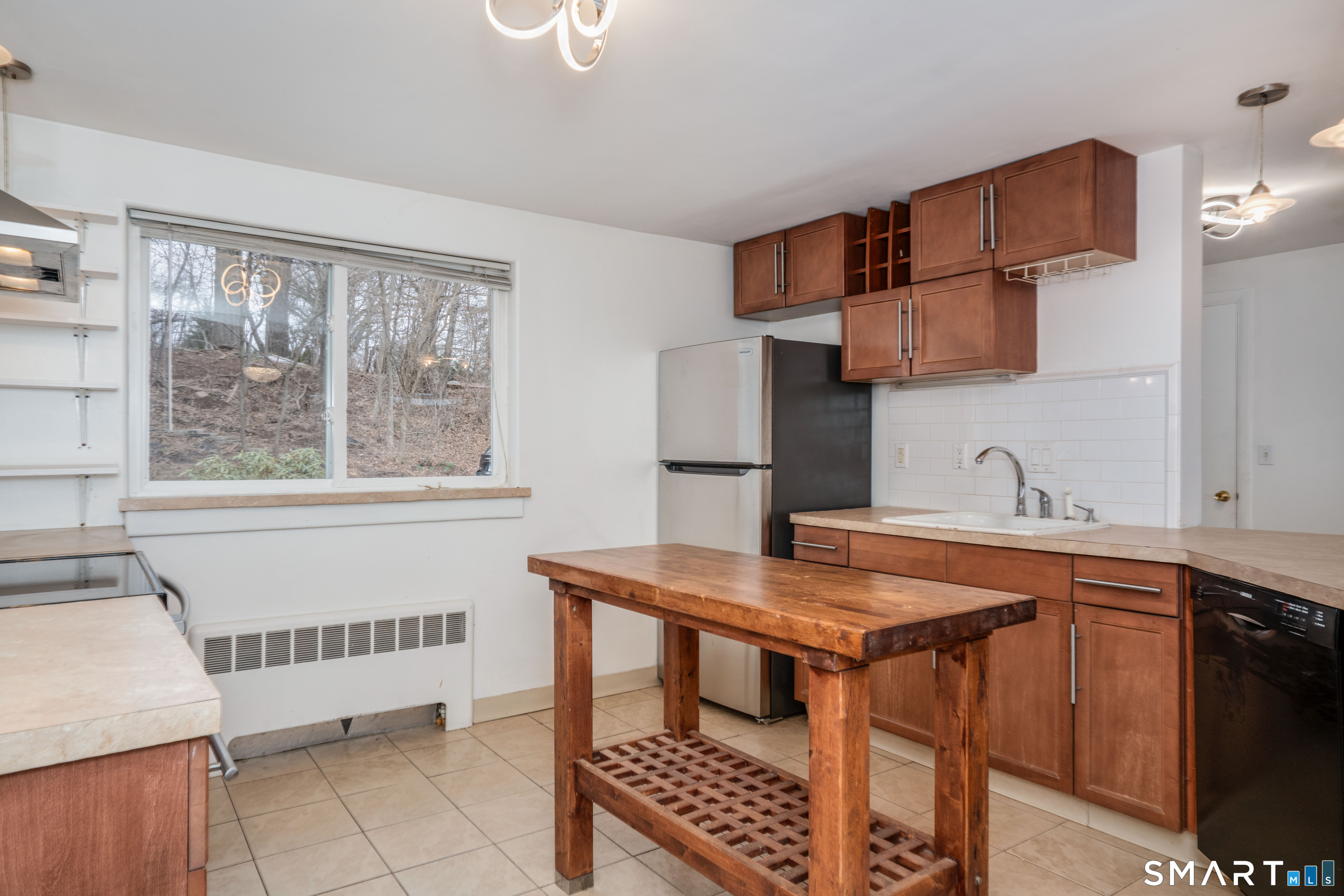 422 South Main Street West Hartford CT 06110