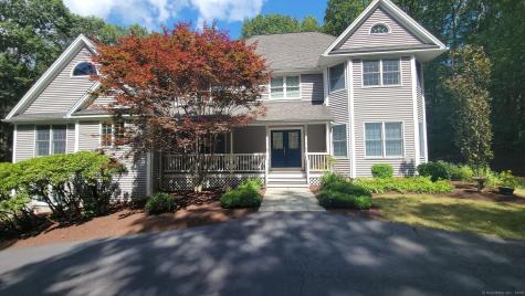 10 Winton Farm Road Newtown CT 06470