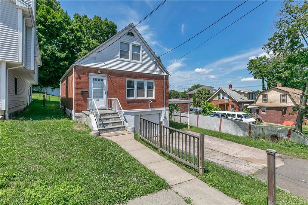 11 Terrace Avenue West Haven CT 06516