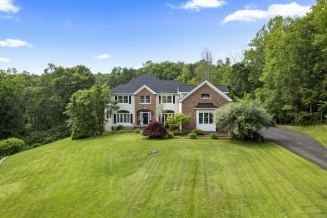 35 Pleasant Drive Southbury CT 06488