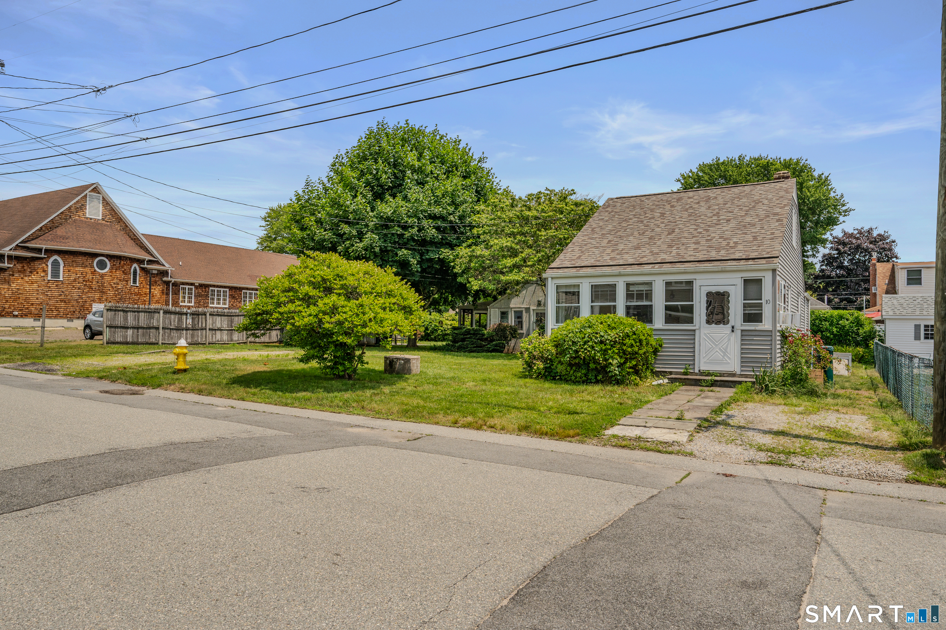 8 & 10 Swan Avenue Old Lyme CT 06371
