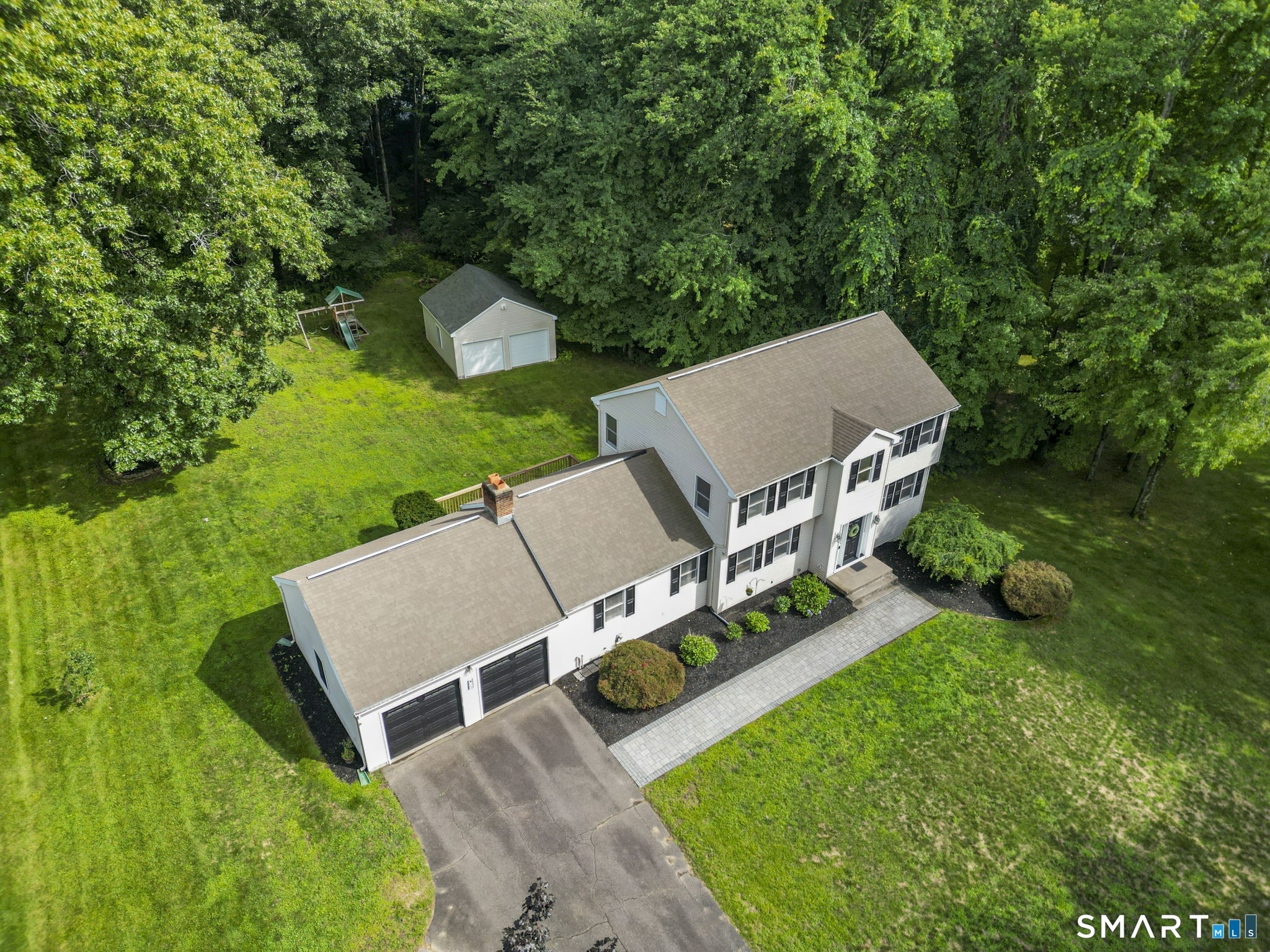 18 Old Parish Drive South Windsor CT 06074