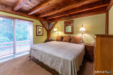 71 Mystic Road North Stonington CT 06359