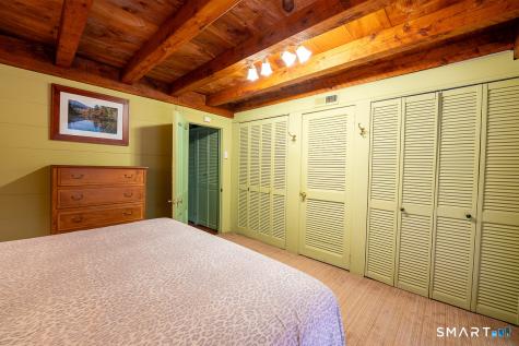 71 Mystic Road North Stonington CT 06359