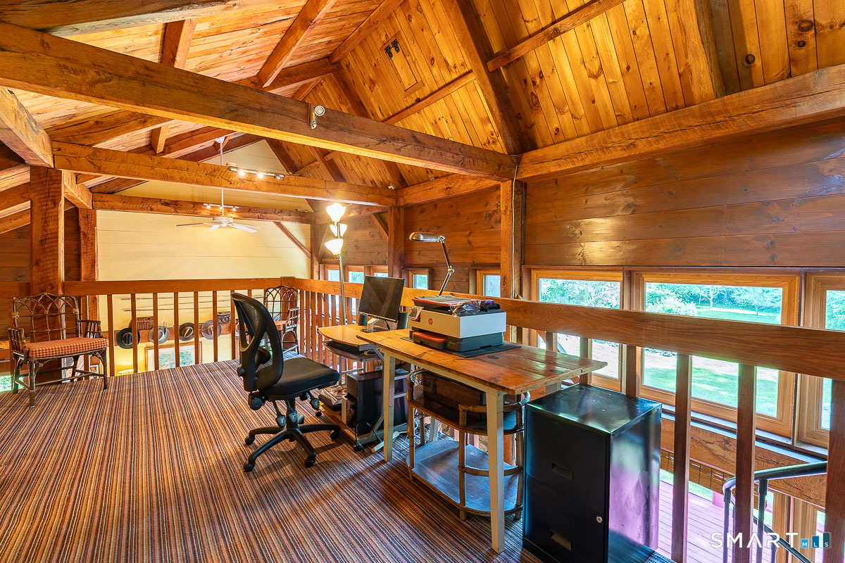 71 Mystic Road North Stonington CT 06359
