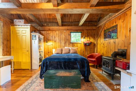 71 Mystic Road North Stonington CT 06359