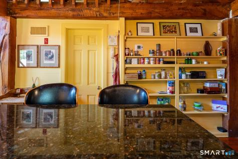 71 Mystic Road North Stonington CT 06359