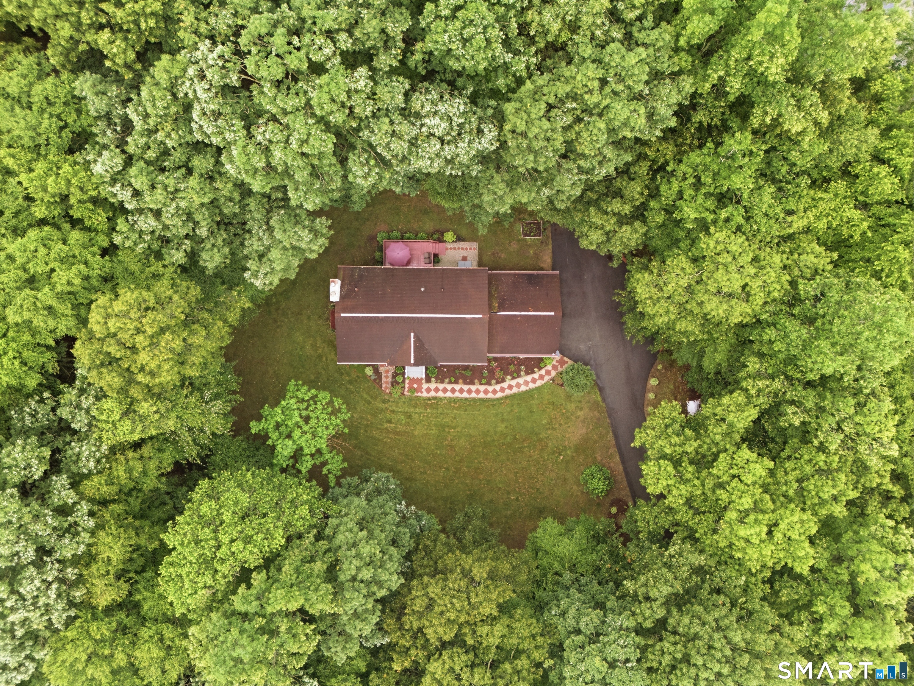 17 Dean Road East Lyme CT 06333
