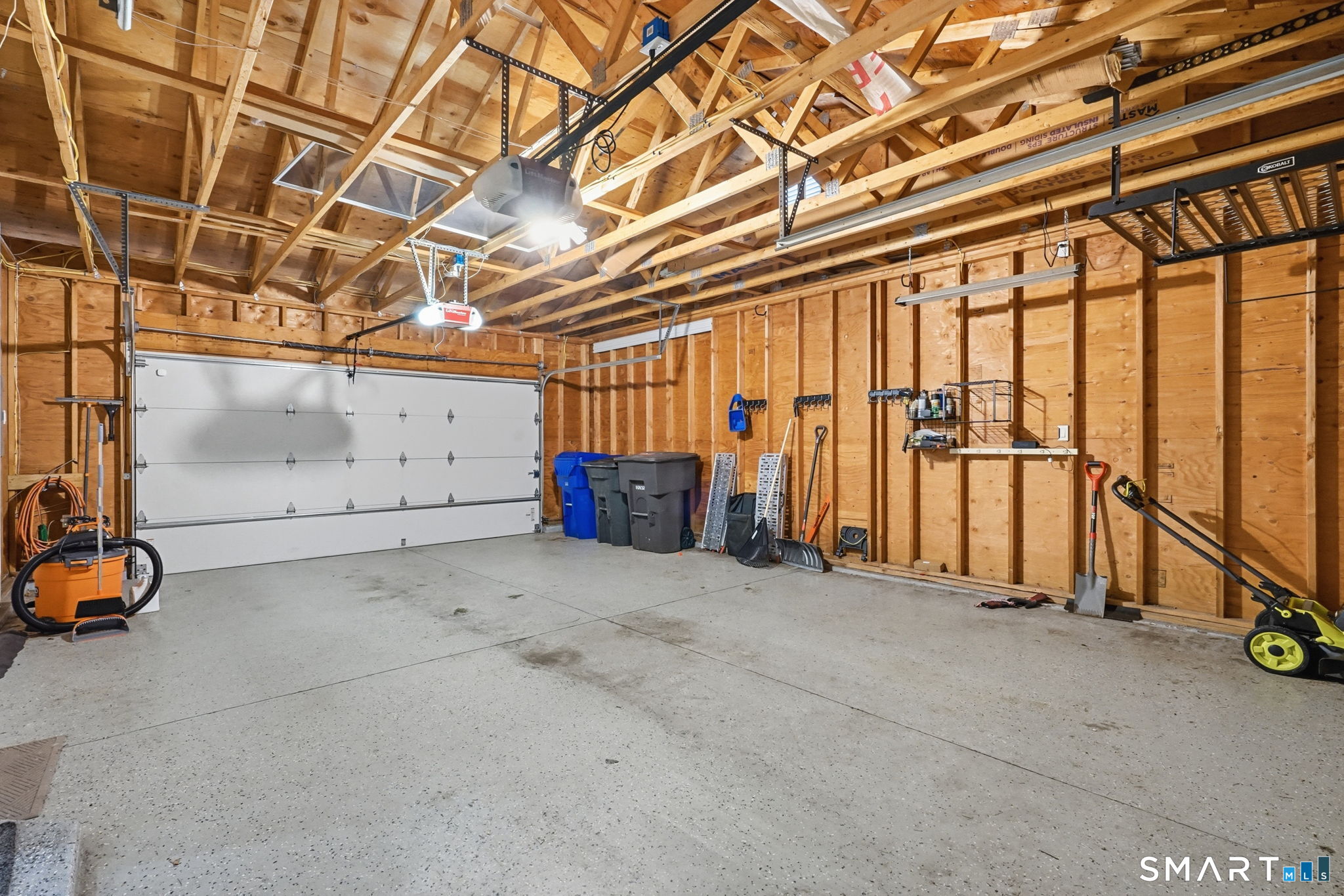 35 Tabor Road Enfield CT 06082