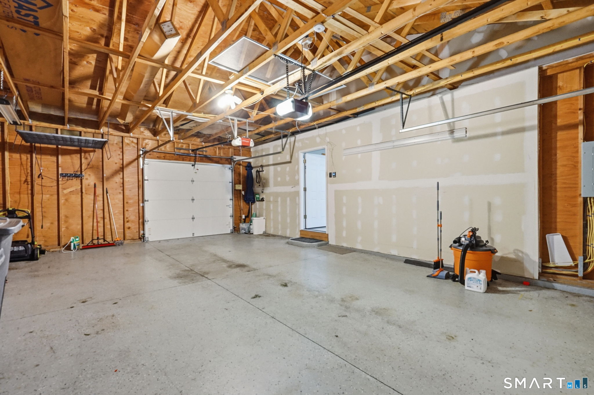 35 Tabor Road Enfield CT 06082