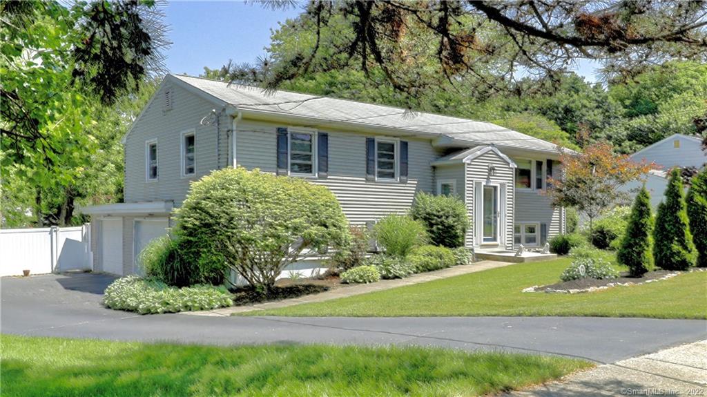 20 Carmen Road Milford CT 06460