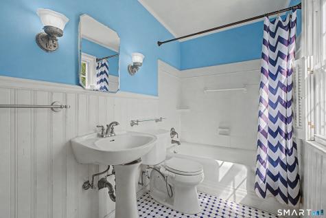 60 Briarcliff Road Hamden CT 06518