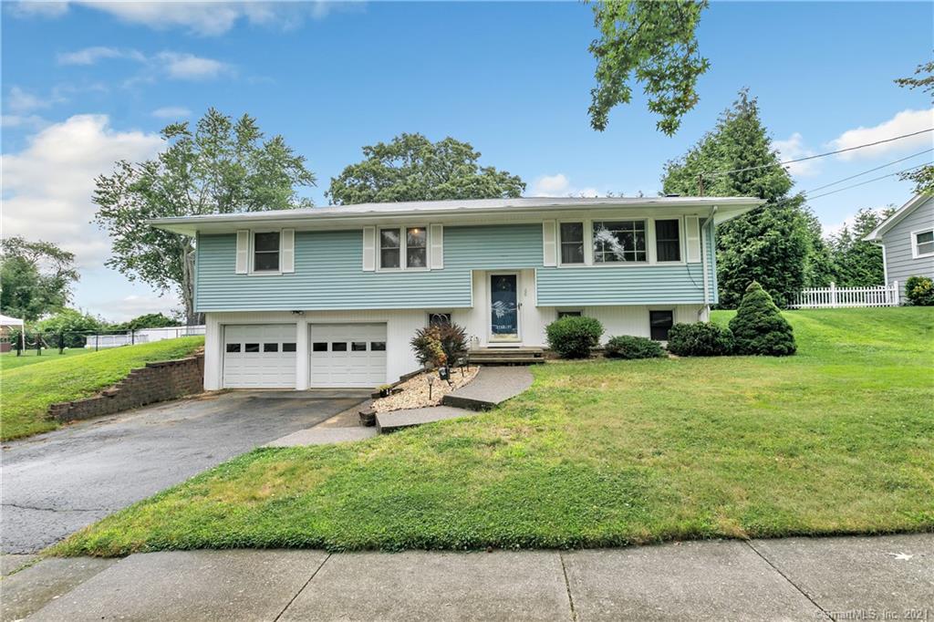60 Sunrise Terrace Stratford CT 06614