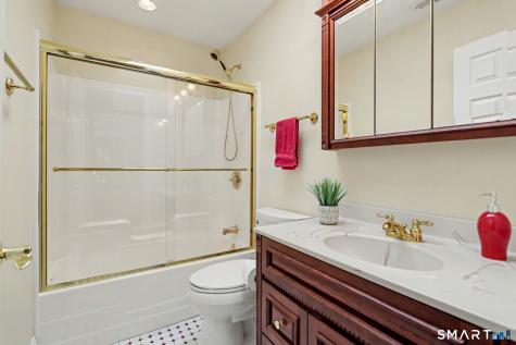 25 Warren Avenue Fairfield CT 06825