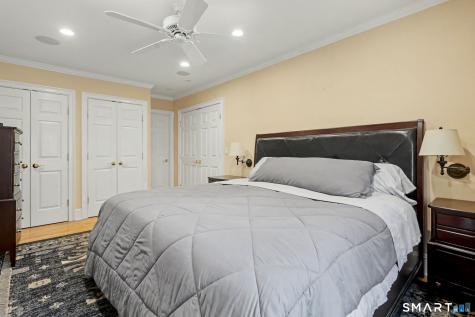 25 Warren Avenue Fairfield CT 06825