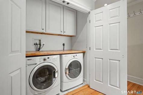 25 Warren Avenue Fairfield CT 06825