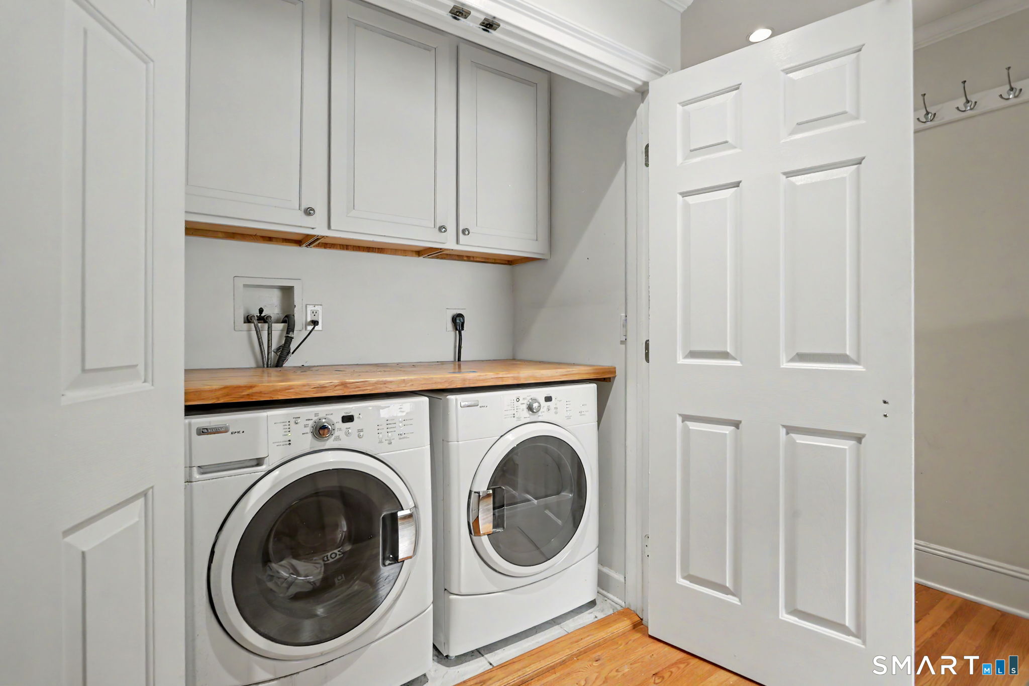25 Warren Avenue Fairfield CT 06825