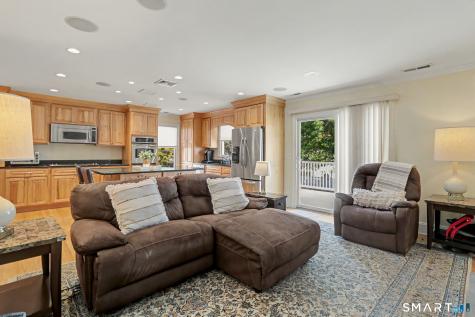 25 Warren Avenue Fairfield CT 06825