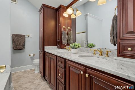 25 Warren Avenue Fairfield CT 06825