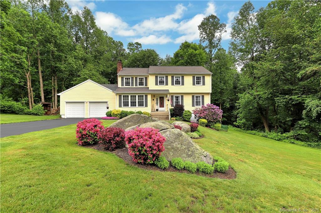 15 Harmony Lane Monroe CT 06468