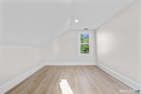39 Edwards Street Hamden CT 06517