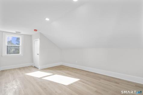 39 Edwards Street Hamden CT 06517
