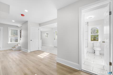 39 Edwards Street Hamden CT 06517