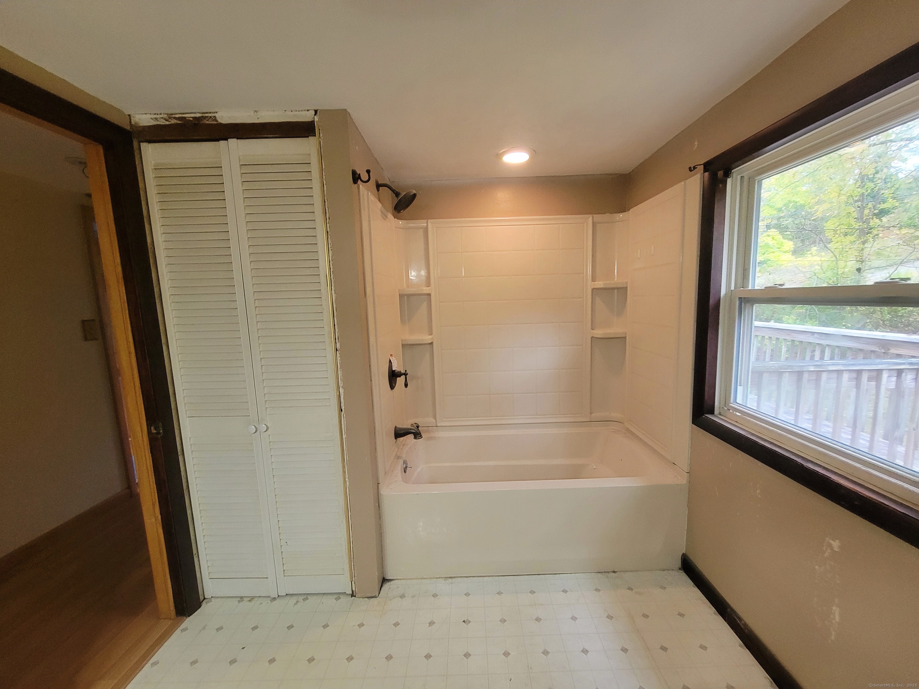 385 Hampton Road Chaplin CT 06235