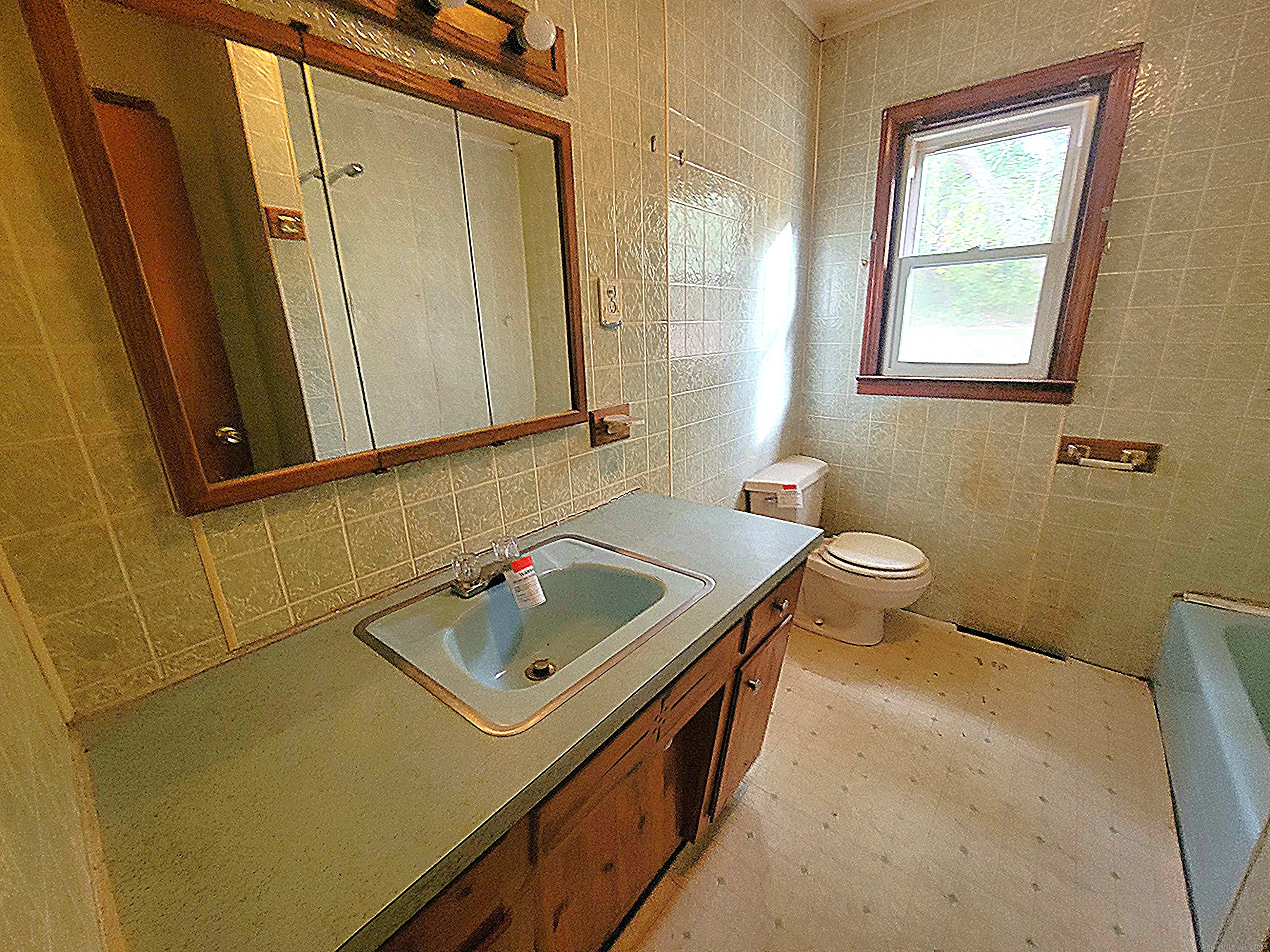 385 Hampton Road Chaplin CT 06235