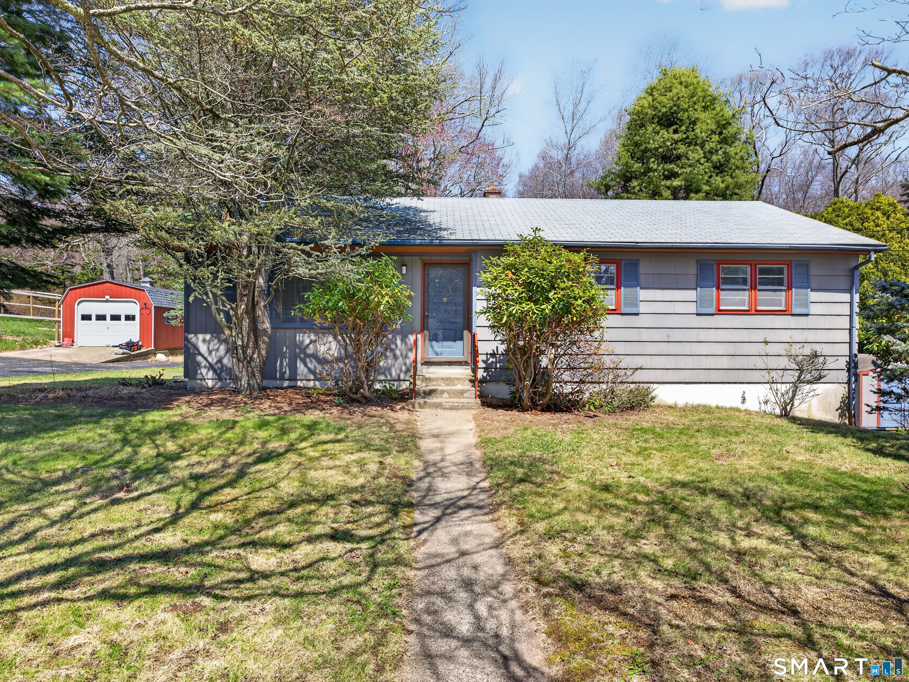34 Riched Lane Montville CT 06382