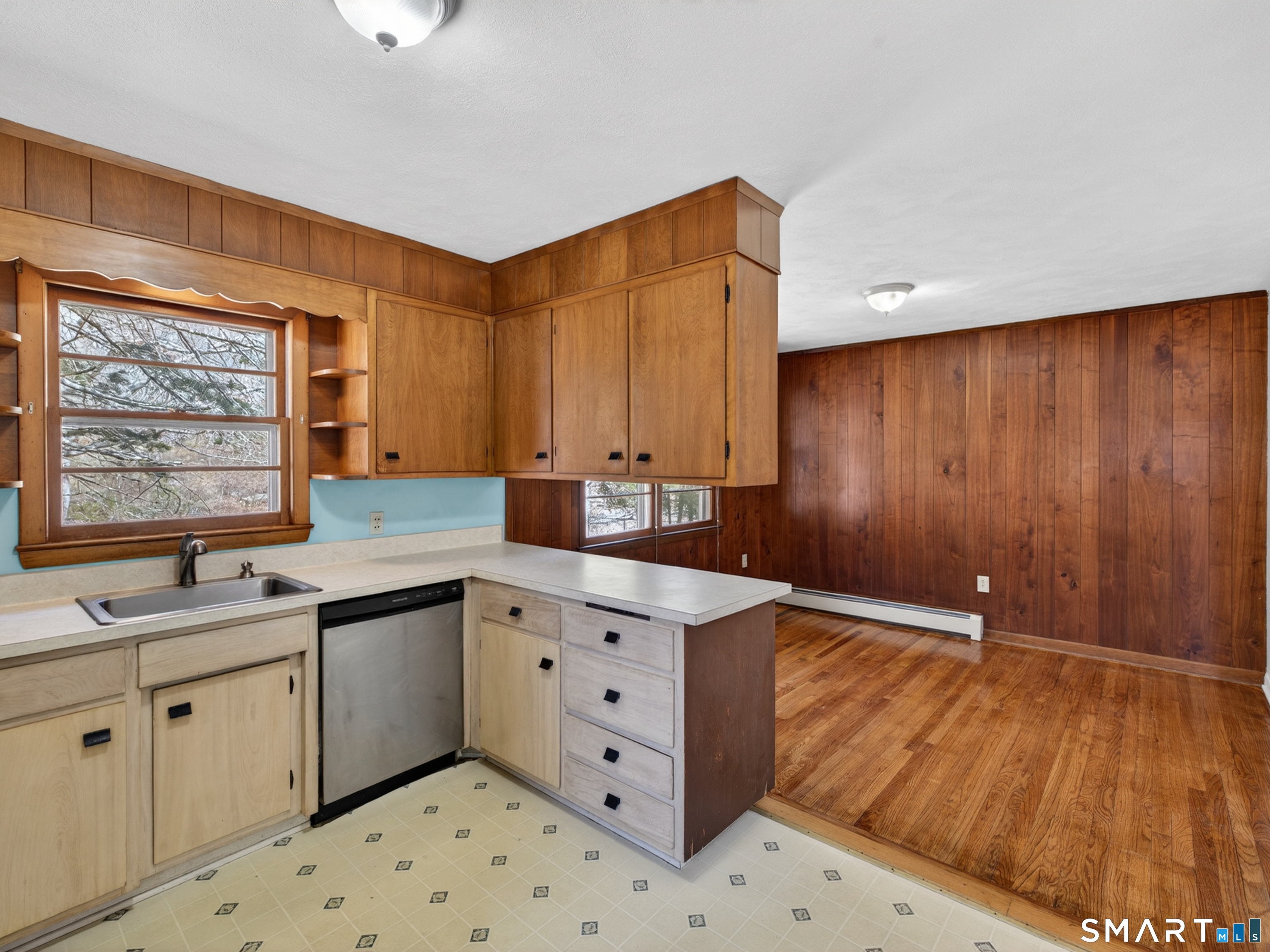 34 Riched Lane Montville CT 06382