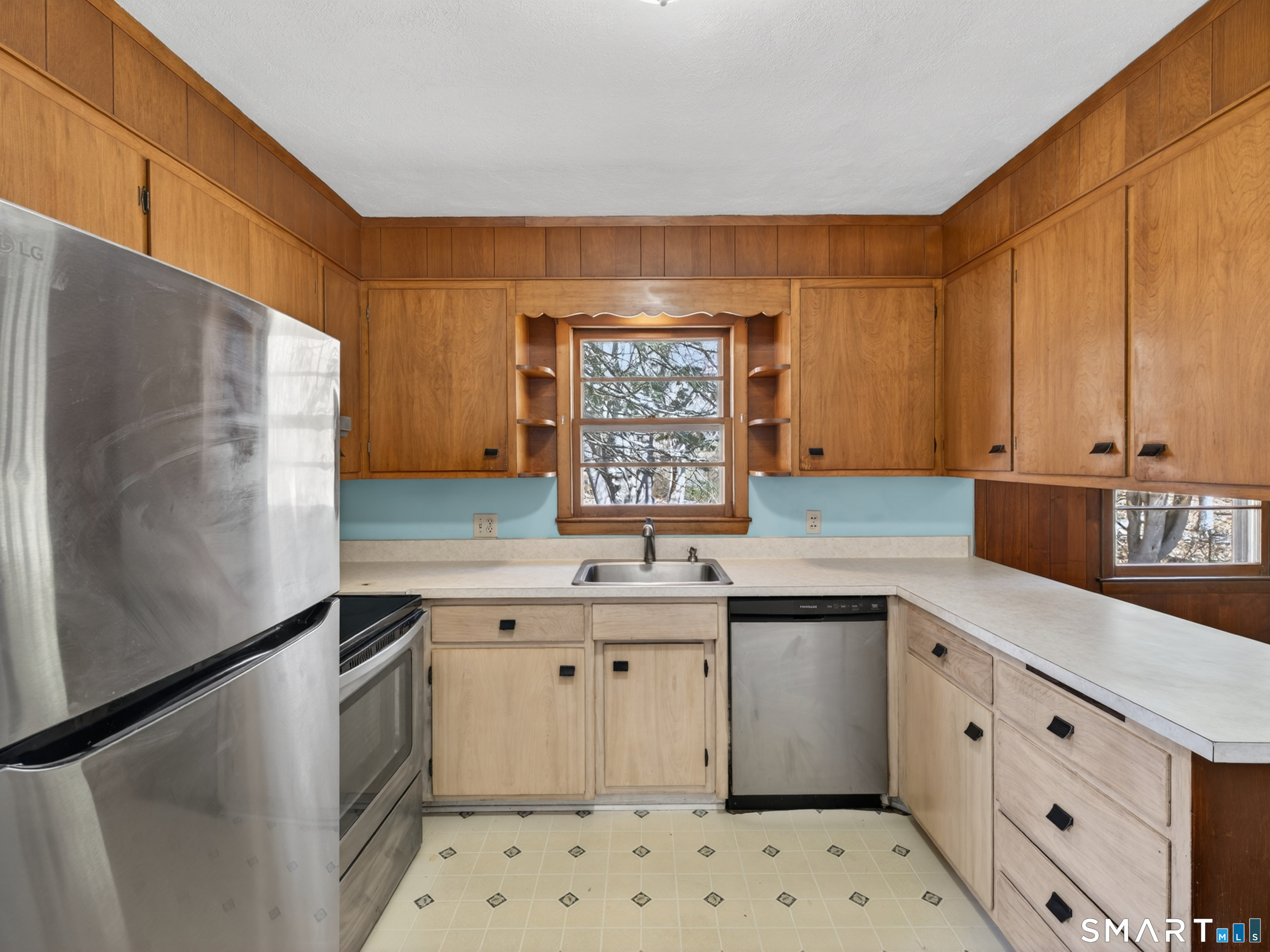 34 Riched Lane Montville CT 06382