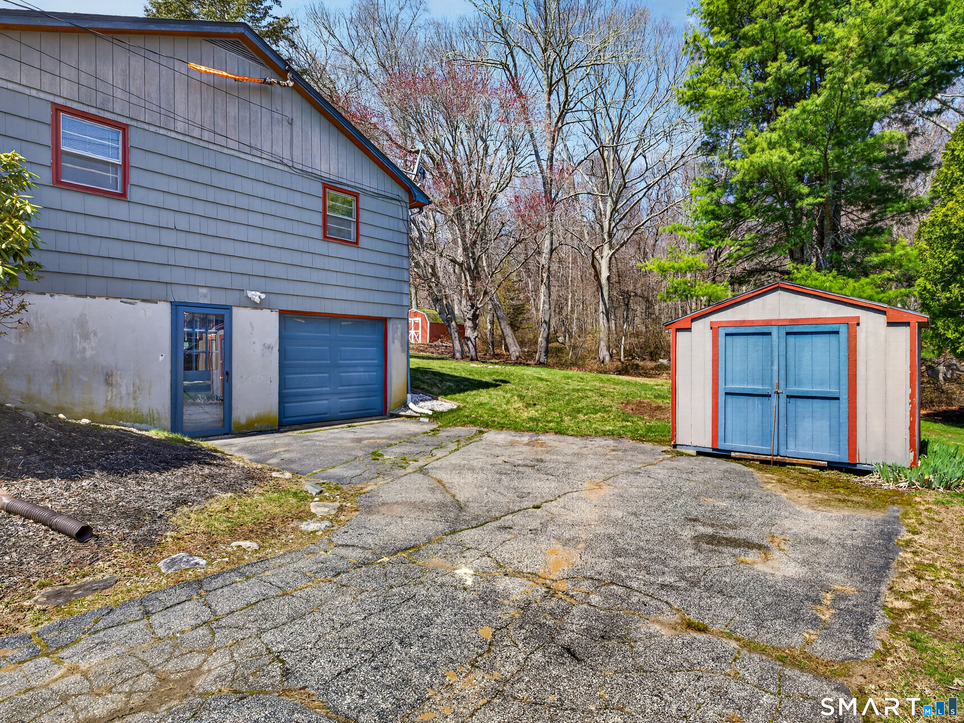 34 Riched Lane Montville CT 06382