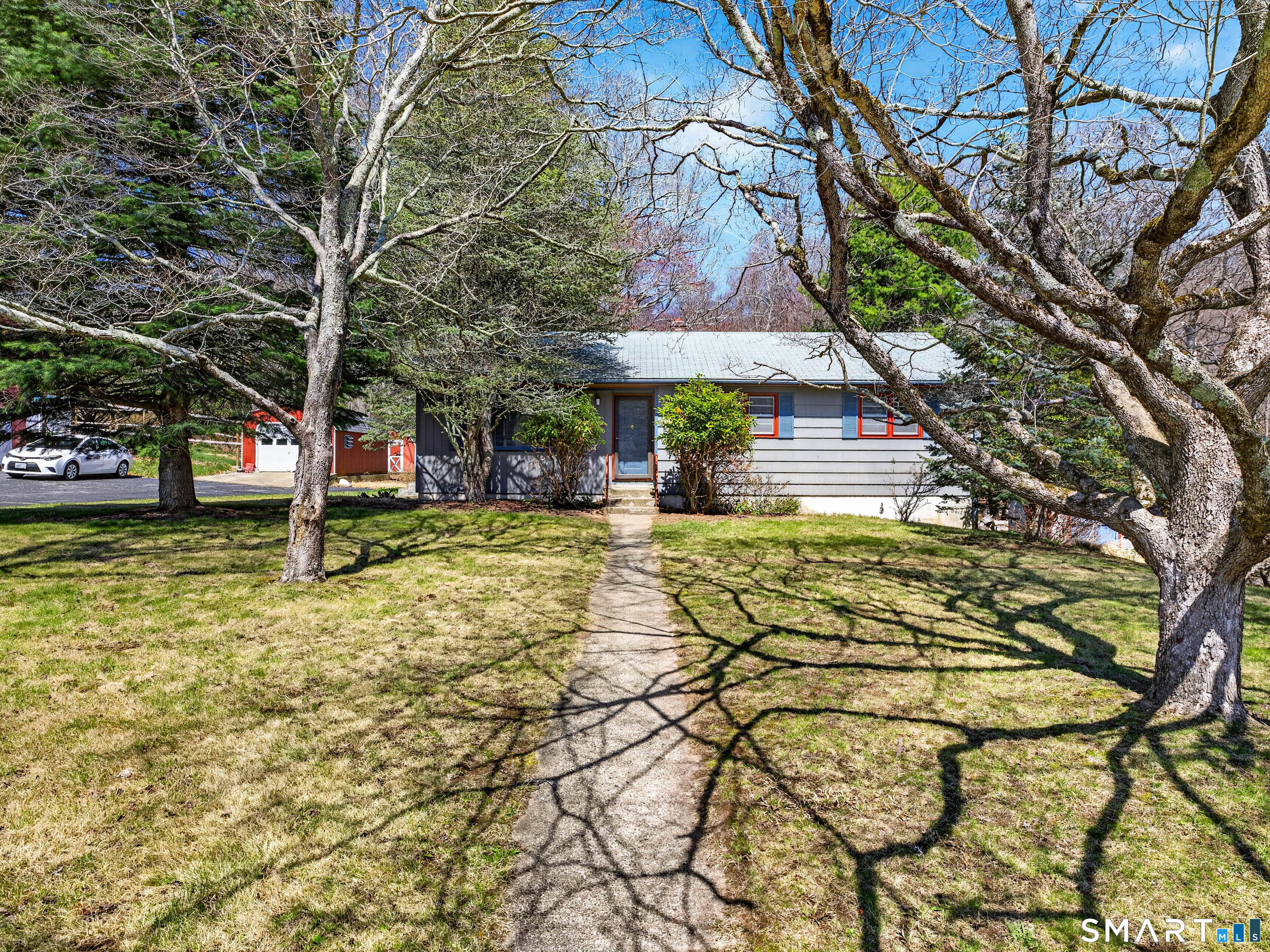 34 Riched Lane Montville CT 06382