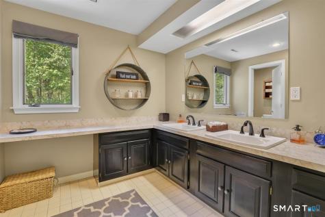82 Concord Drive Madison CT 06443
