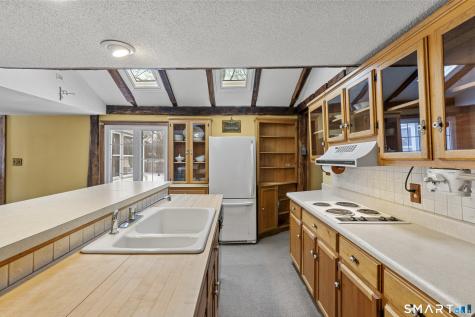 392 Boston Neck Road Suffield CT 06078