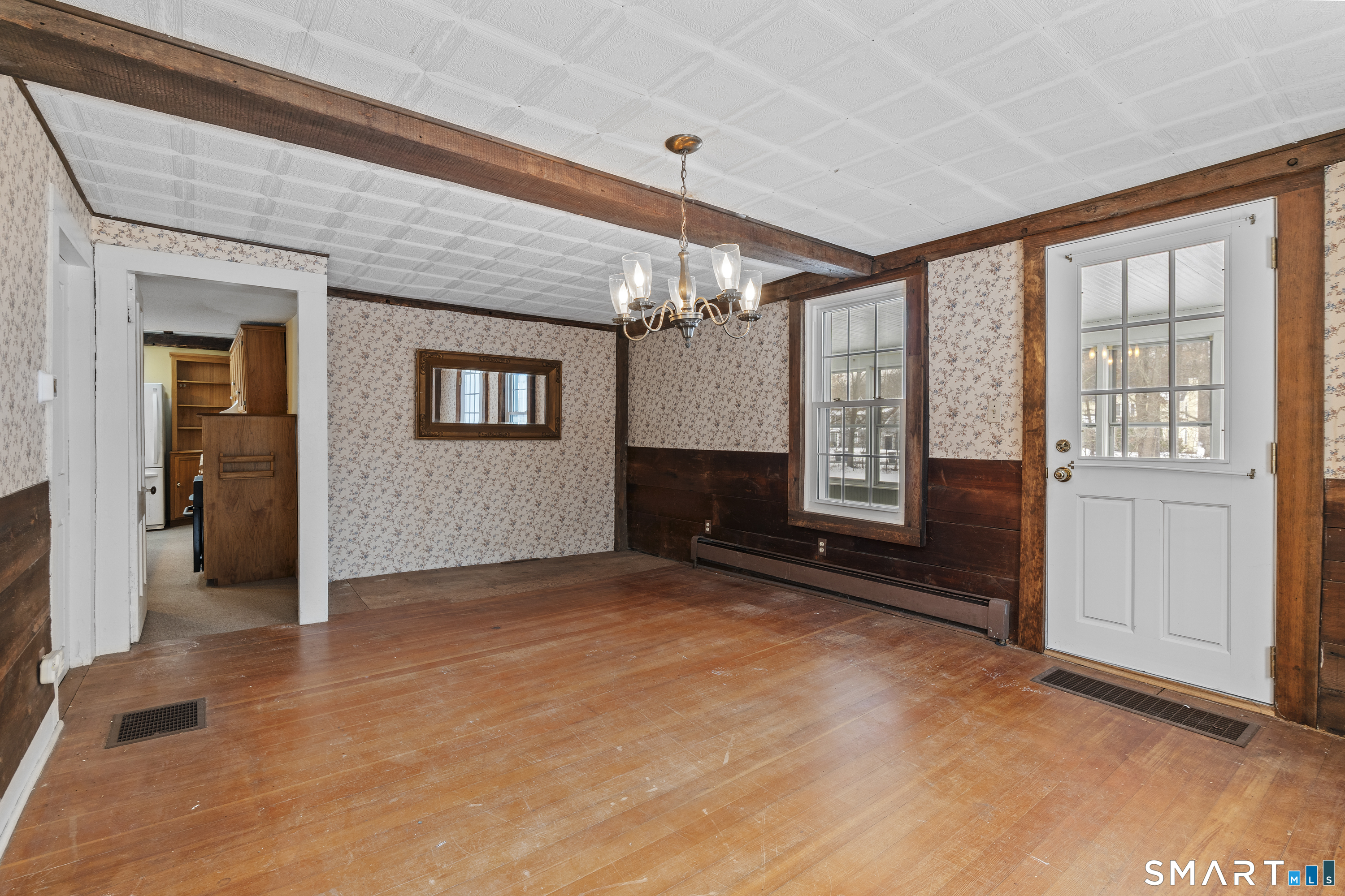 392 Boston Neck Road Suffield CT 06078