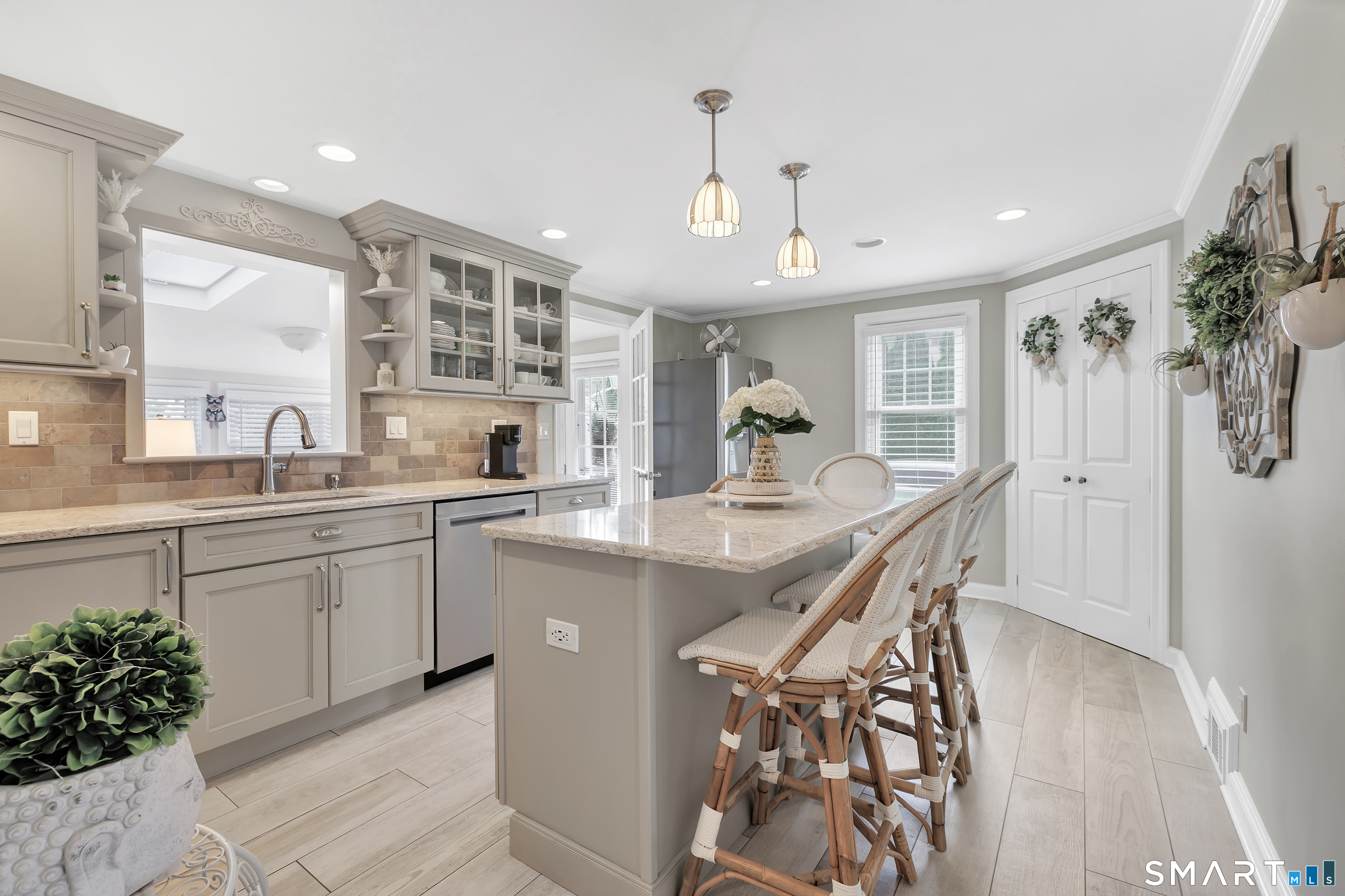 233 West Main Street Milford CT 06460