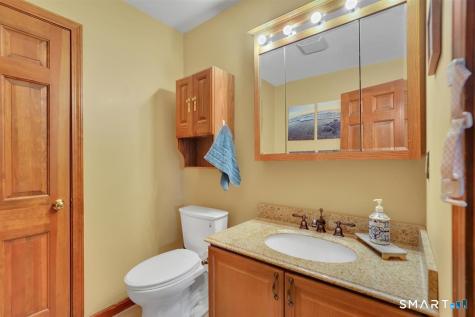 17 Eileen Lane Enfield CT 06082