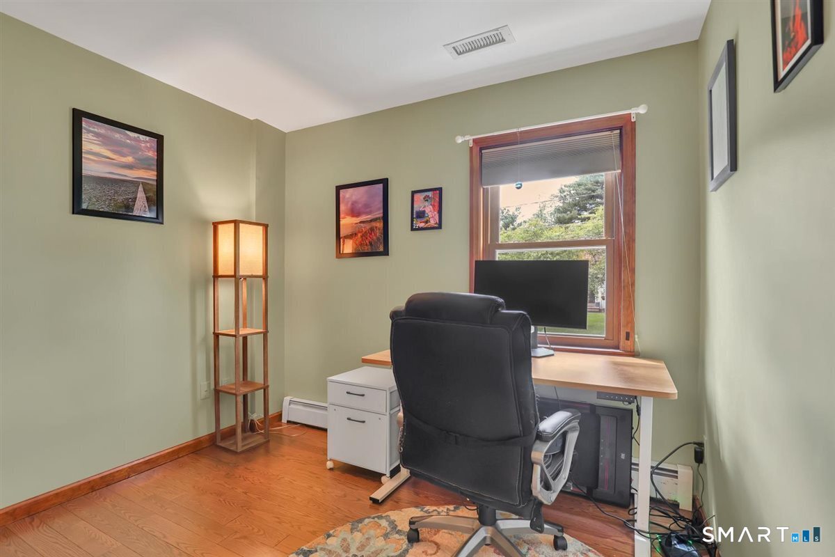 17 Eileen Lane Enfield CT 06082