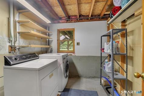17 Eileen Lane Enfield CT 06082