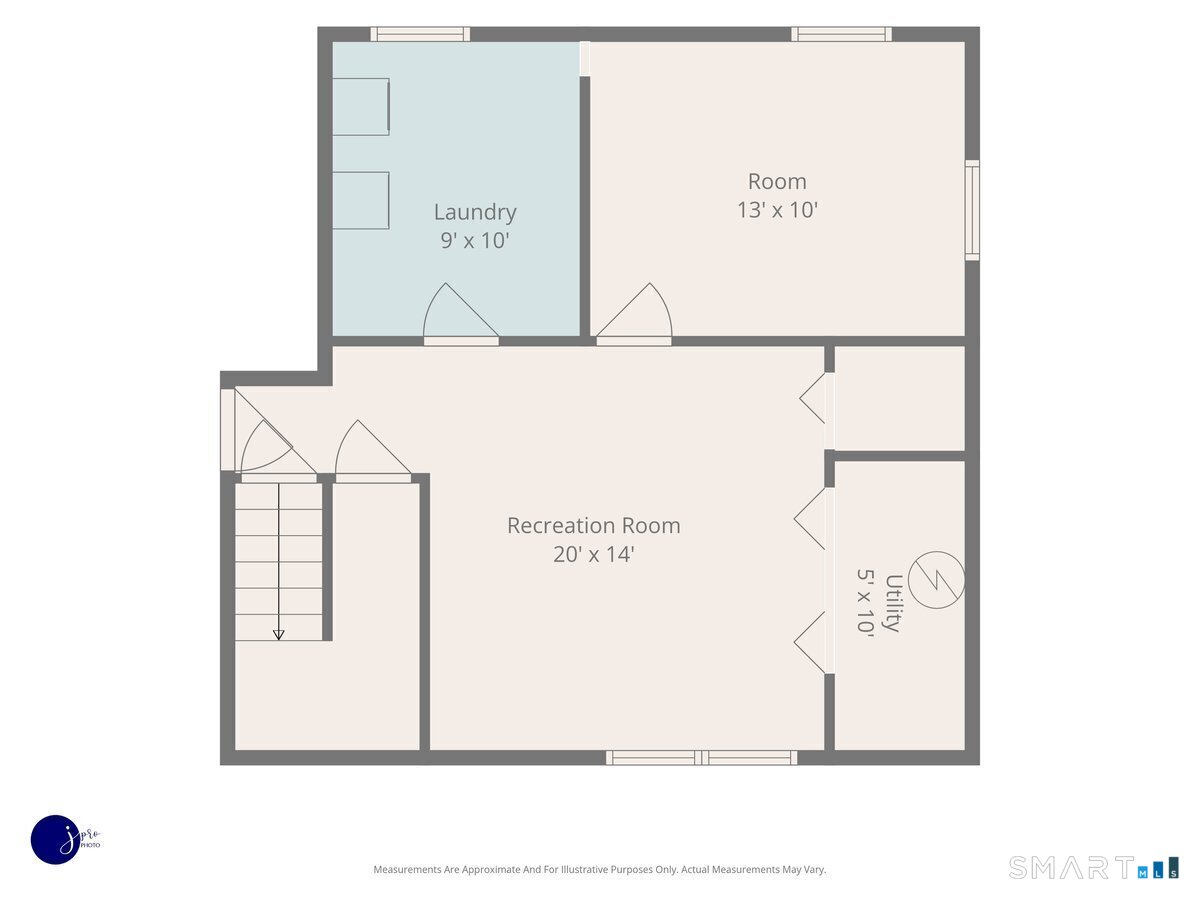 17 Eileen Lane Enfield CT 06082