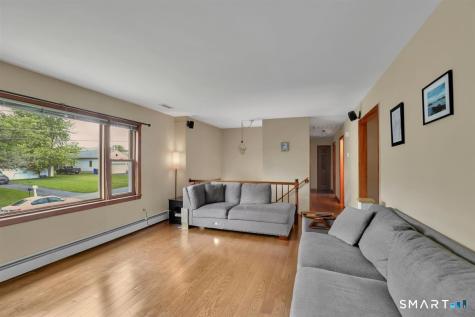 17 Eileen Lane Enfield CT 06082