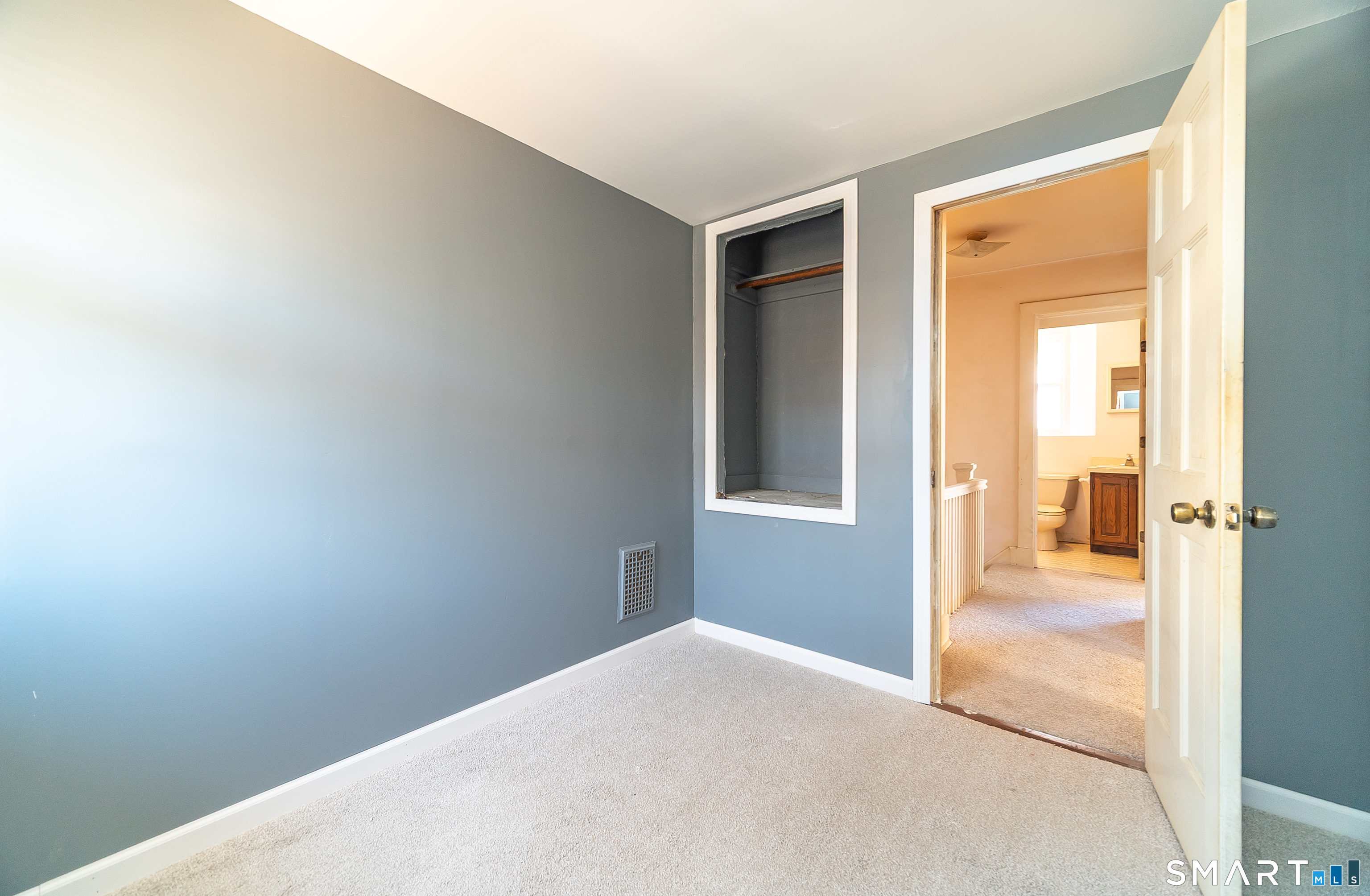 459 East Avenue Bridgeport CT 06610