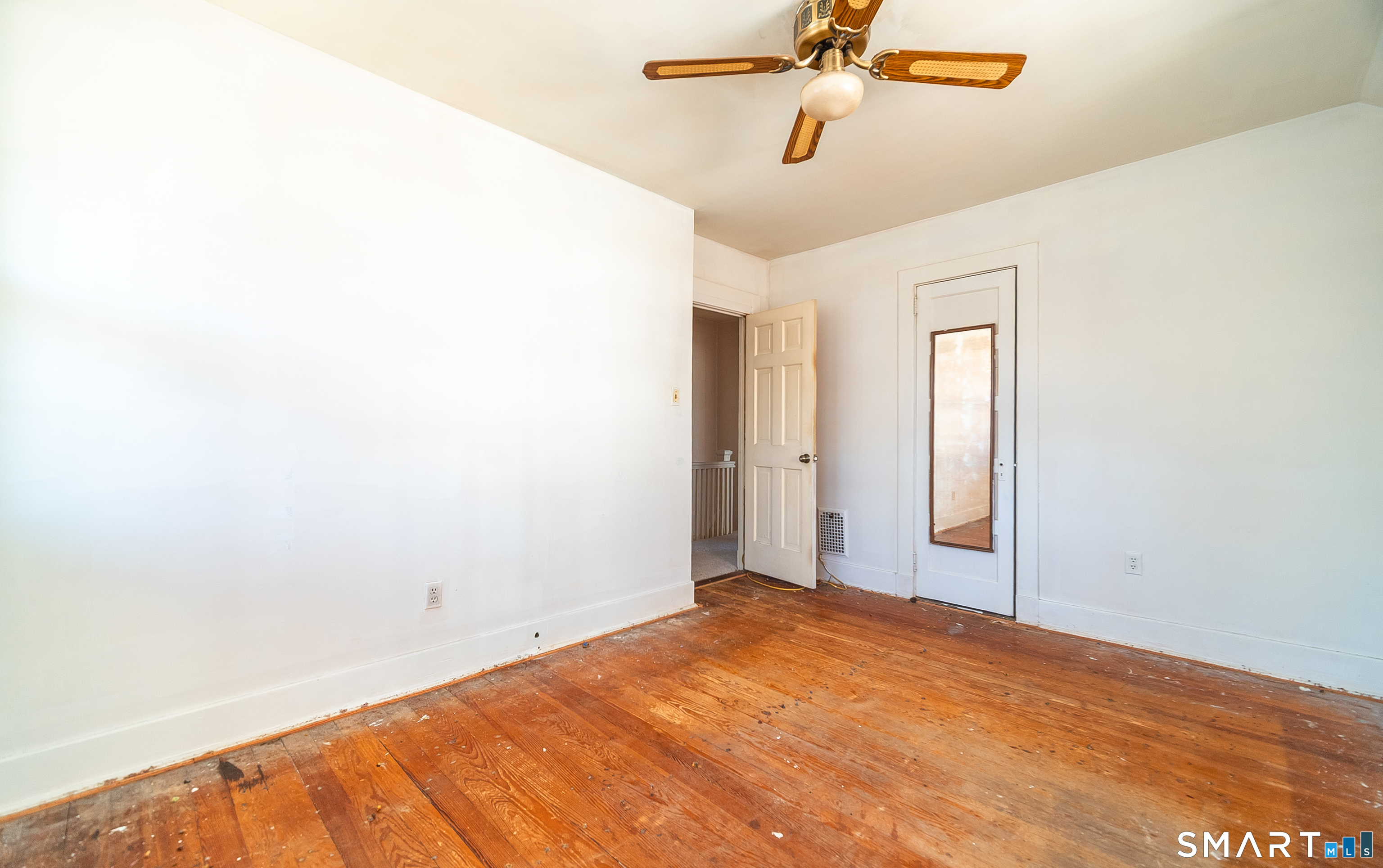 459 East Avenue Bridgeport CT 06610